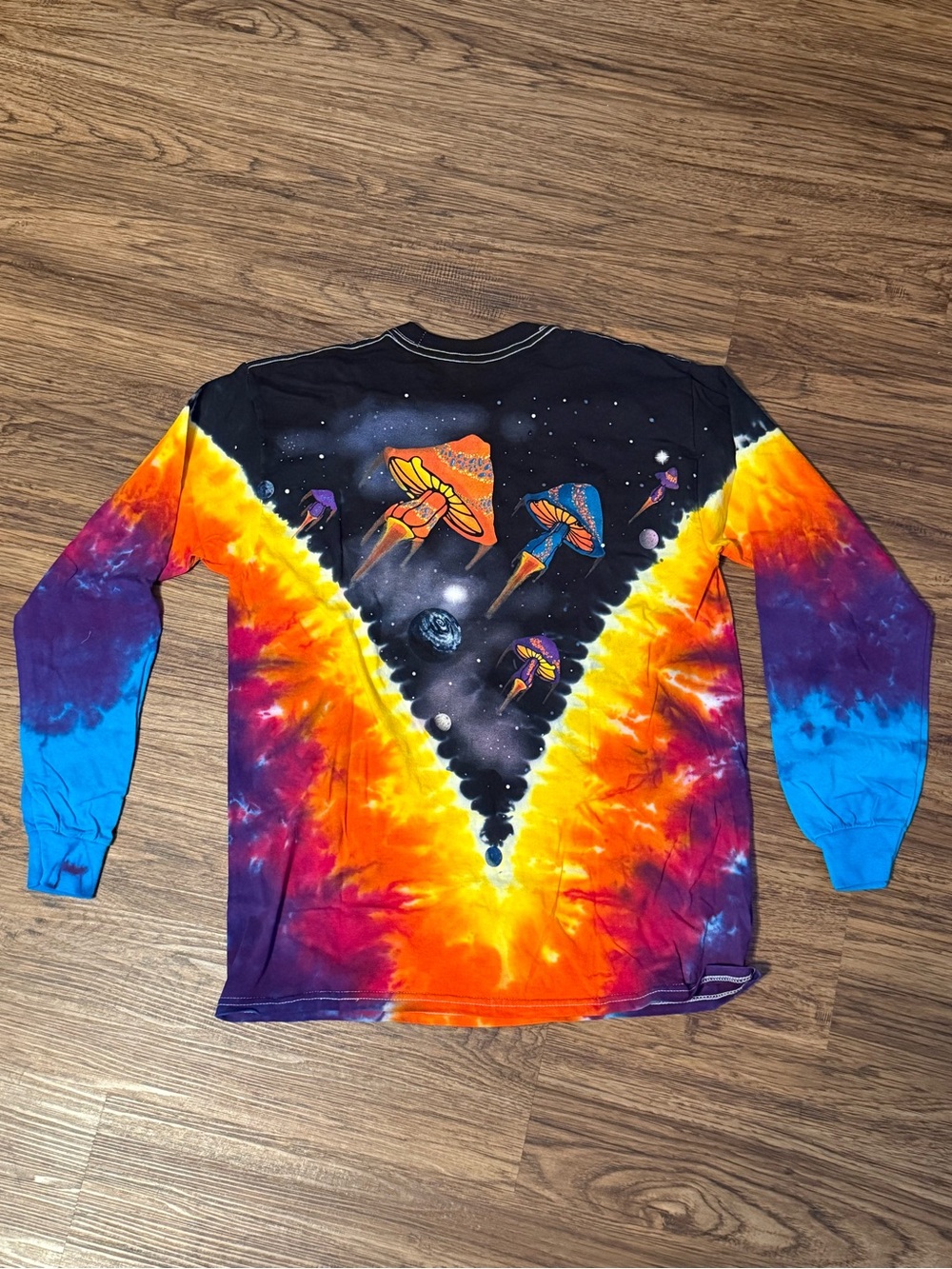 Liquid Blue Multicolor Tie-Dye Long Sleeve Tee with Psychedelic Mushroom Design - Picture 2 of 7